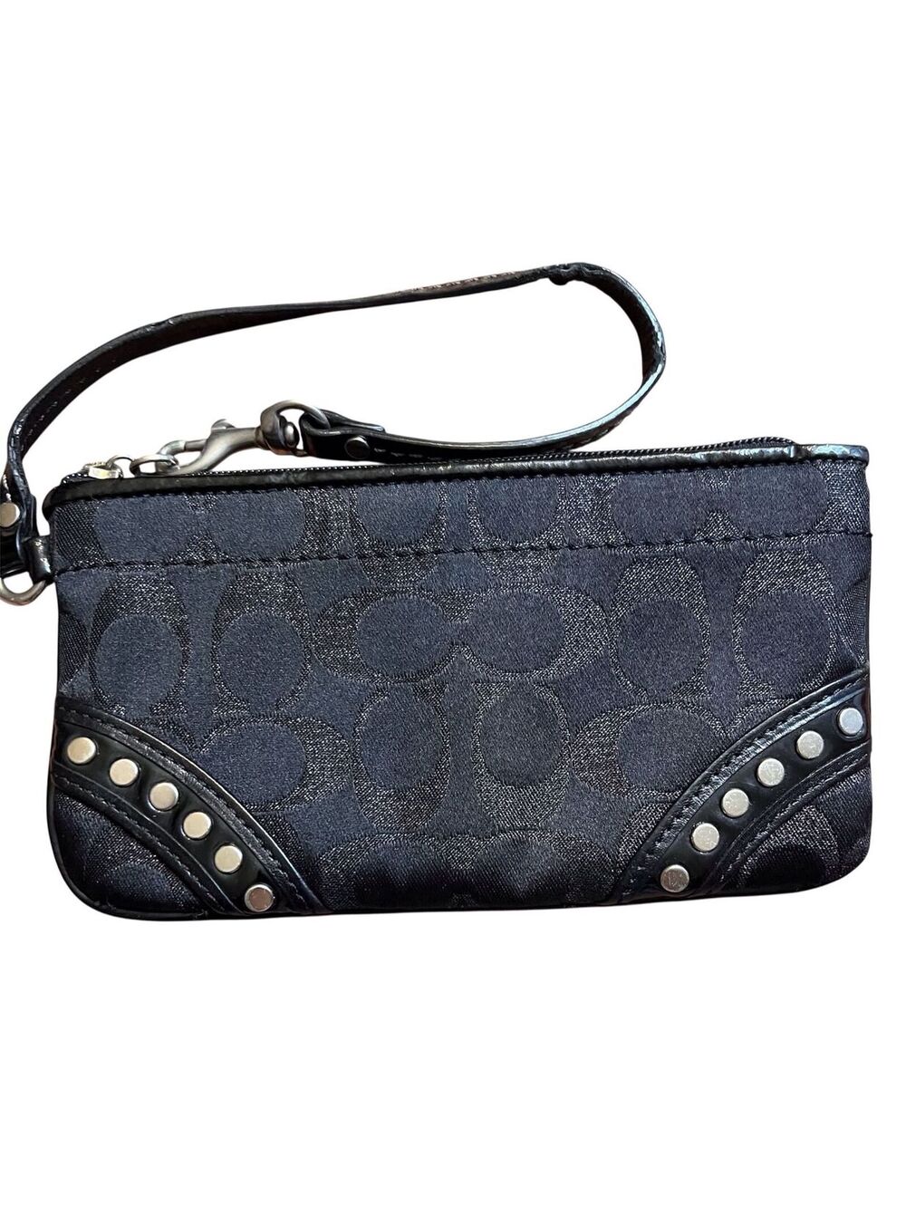 WR20. Coach Wristlet -Black w/silver